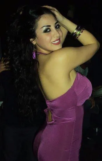 Sexy Gold Souk Hotel Call Girl